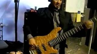 Stanky Bass solo Uriah Duffy does the 5 string Lakland [upl. by Atinomar309]