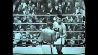 Muhammad Ali vs Sonny Liston 1st fight  Мохаммед Али  Сонни Листон 1й бой [upl. by Elton]