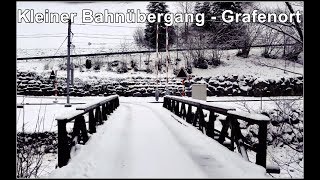 Kleiner Bahnübergang bei Grafenort Engelberg Kanton Obwalden Schweiz [upl. by Aehsila]