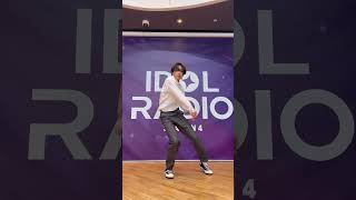 아돌라선우 떤디가 추는 겟어기타 어떤디 idolradio [upl. by Mallis]