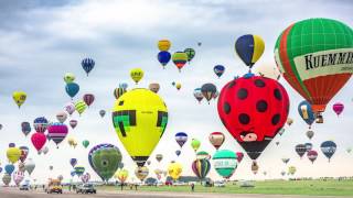 Time Lapse Envol de la grande ligne Mondial Air Ballons 2017 [upl. by Eldwen]