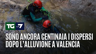 Sono ancora centinaia i dispersi dopo l’alluvione a Valencia [upl. by Weaver]