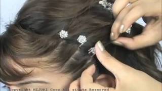 COMB002  Extra Small Clear Crystal Cluster Hair Comb [upl. by Aneres]