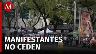 Continúa plantón de trabajadores del PJ al exterior de la Cámara de Senadores en CdMx [upl. by Llenroc]