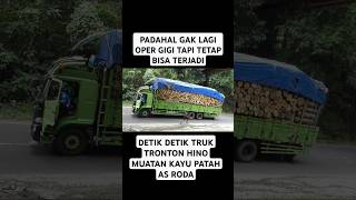 Detik Detik Truk Tronton Hino Patah As Roda trukhino truktronton hino500 tanjakanbatununggul [upl. by Negeam809]