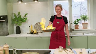 Gräddig pasta med tryffel och flamberad biff  Köket [upl. by Rose]