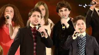 Luigi Fronte  Ernesto Schinella Tanto pe canta Sanremo 2010 [upl. by Oiramd825]