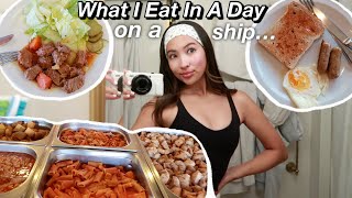 WHAT I EAT IN A DAY DOING COLLEGE ON A SHIP Semester at Sea [upl. by Maitund669]