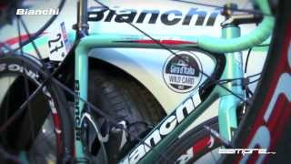 Bianchi Sempre Pro on Giro dItalia roads with Team Androni Giocattoli [upl. by Faux]