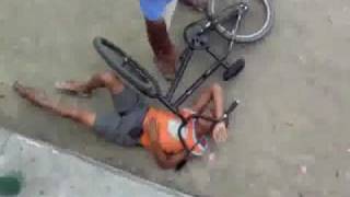 Essa é pra patrocinio bike fail [upl. by Kinney287]