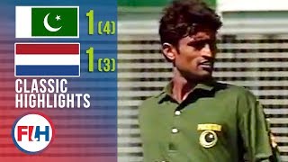 INCREDIBLE MATCH Pakistan v Netherlands  1994 World Cup Final [upl. by Bobbee]