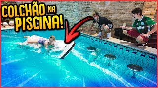 COLOQUEI O COLCHÃO DA MINHA NAMORADA NA PISCINA DA CASA NOVA  TROLLANDO NAMORADA  REZENDE EVIL [upl. by Annait]