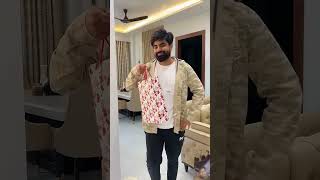 Gift 🎁 yaad dileya couplegoals dushyantkukreja comedy funnyshorts love explore ytshorts [upl. by Ilocin942]