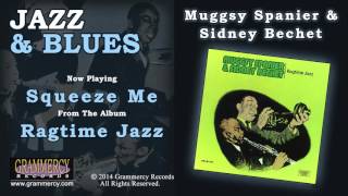 Muggsy Spanier amp Sidney Bechet  Squeeze Me [upl. by Av]