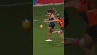 INSANE Bannan banana 🍌 Crazy AFLW finish aflw melbournedemons footy [upl. by Elleon]