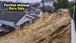 Banjir Terjang Pacitan Hari Ini Semua Ludes Banjir Pacitan 15 Februari 2022 [upl. by Bertrand]