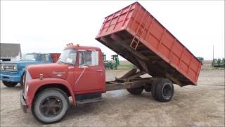 1969 International 1600 grain truck for sale  noreserve Internet auction May 3 2017 [upl. by Ferde]