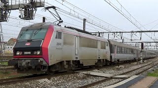 Gare de Juvisy  TGV TER RER Intercités et FRET [upl. by Refinnej]