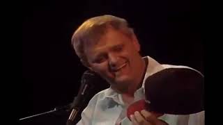 JERRY REED and CHET ATKINS  quotDONT THINK TWICE ITS ALRIGHTquot [upl. by Bethanne]