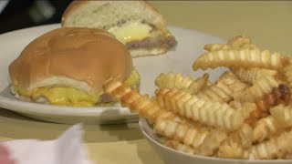 Were Open Sollys Grille still known for its butter burger 29 years later [upl. by Marmion]