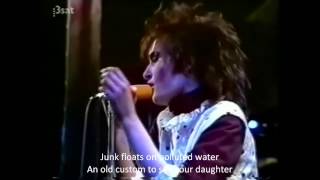 Siouxsie and the Banshees  Hong Kong Garden  Live 1979  Lyrics [upl. by Lajes390]