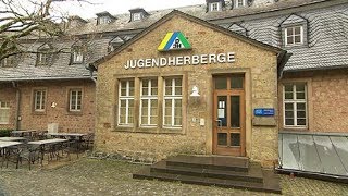 Die Jugendherberge in Thallichtenberg  SWR  Landesschau RheinlandPfalz [upl. by Etteniuqna]