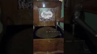 Regina155quot Music Box plays quotSchubert Serenadequot [upl. by Hunt183]