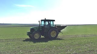 John Deere 5725 Buğday Gübre Atımı 2017 Part II [upl. by Arlee]