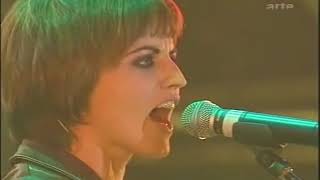 The Cranberries Zombie Live Festival Des Vieilles Charrues Carhaix 21 07 2000 avi by Gino Eli Da [upl. by Gatias85]