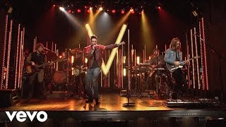 Maroon 5  Animals Live On SNL [upl. by Nipsirc118]