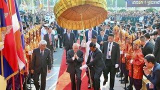 First Day of Water Festival 2024 was Epics by King Norodom Sihamoni Cambodians stand to cheers [upl. by Omocaig222]