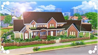 HUGE FAMILY HOUSE  The Sims 4  Speed Build [upl. by Huppert]