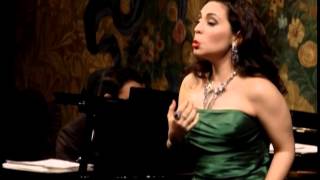 Les chemins de lamour  F Poulenc  Carmen Monarcha [upl. by Ludlew262]