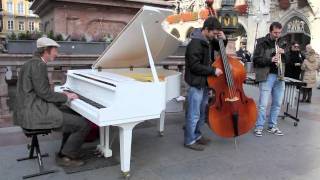 Coole Musik auf dem Marienplatz quotHonest Talkquot [upl. by Redmund763]