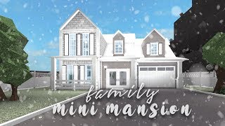 Roblox  Bloxburg Family Mini Mansion  Speedbuild [upl. by Trelu]