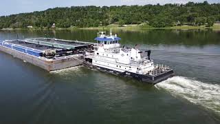 Towboats on the Ohio River  Three different tows [upl. by Benjamen949]