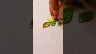 Stiching moti around leaf 🌿 embroidery magamwork embroideryart ytshort diy [upl. by Maureene]