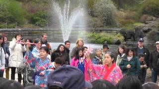 かぎやでふう 2013 Sakura Days Japan Fair Vancouver [upl. by Brass]