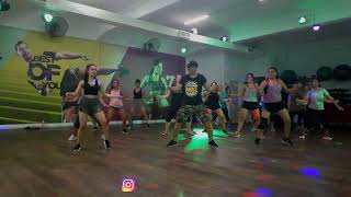 ENGANCHADOS REMIX 2025  GUSTAVO AQUINO  BAILABLE  ZUMBA DANCE  BAILO TERAPIA CARDIO DANCE [upl. by Camm]