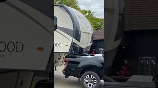 Wildtrak Pulls UK 5th Wheel Around with Ease [upl. by Zimmerman719]