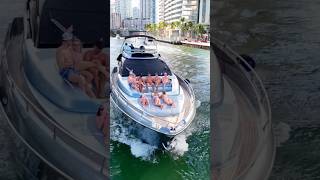 Yacht party on the Miami river party yt fun Miami summerblockparty [upl. by Alf243]