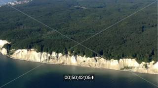 Kreidefelsen bei Sassnitz im Nationalpark Jasmund an der Ostsee Küste [upl. by Ahsekyt45]