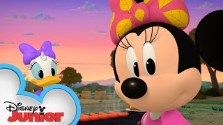 Minnies Harvest Festival 🎃  Mickey Mouse MixedUp Adventures  disneyjunior [upl. by Nylla]