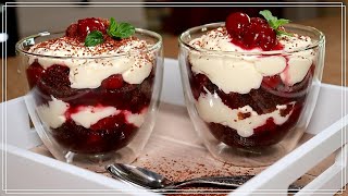 SchwarzwälderKirschDessert im Glas sehr lecker und super saftig  Black Forest Cake in a Glass [upl. by Iinde516]