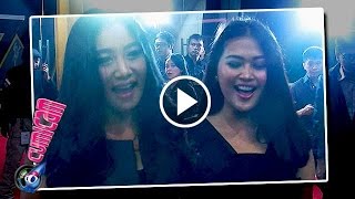 Duo Srigala Jadi Cewek Baikbaik di AMI Awards  Cumicam 29 September 2016 [upl. by Reseta277]