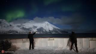 Espectacular Aurora Boreal a bordo de Hurtigruten  Planet Cruisees [upl. by Giardap443]