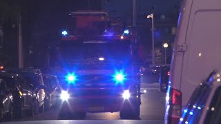 Brandweer Schiedam HW0451 met spoed naar een Afhijsing in Rotterdam West [upl. by Nimaj689]