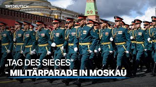 „Tag des Sieges”  Militärparade in Moskau [upl. by Darreg]