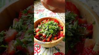 Receta de pico de gallo de fresa ¡en 15 minutos  Recetas de ensaladas  Cocina Vital [upl. by Lethia302]