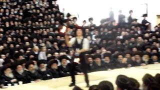 Lubavitcher Bochurem at the Satmar Rebbes Tish Part 22 [upl. by Haerdna]